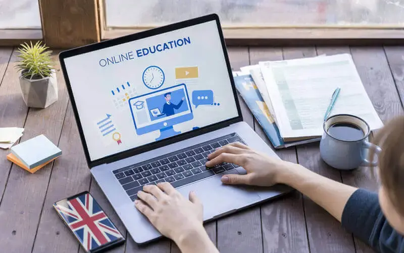 Apprendre l’anglais en se formant gratuitement