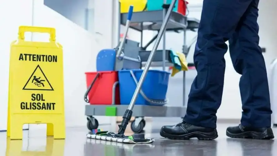 Wie man einen Reinigungsjob in Deutschland findet