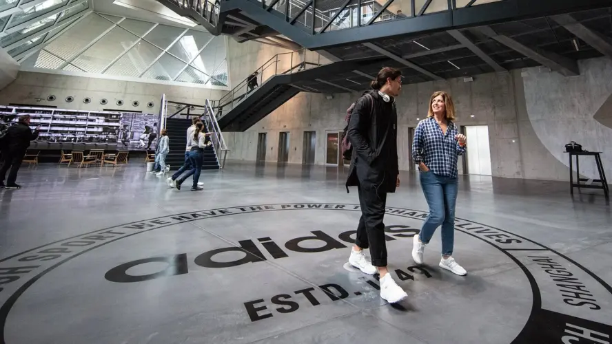 Arbeiten bei Adidas Deutschland: Tipps zur Jobsuche und Bewerbung