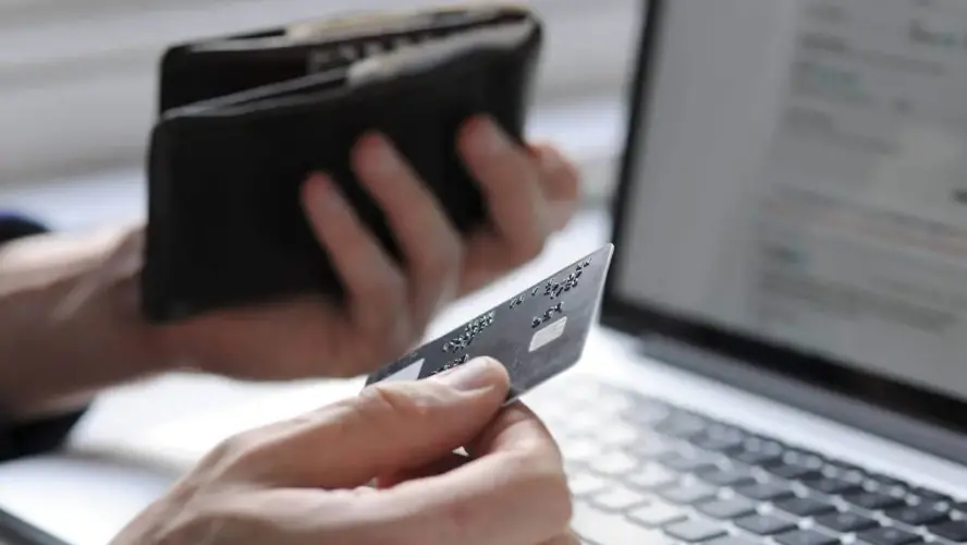 Best Checking Accounts in Canada