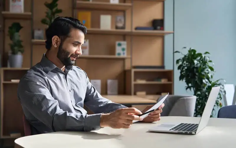 WORK AS A LAWYER AND EARN £28.99+/HOUR