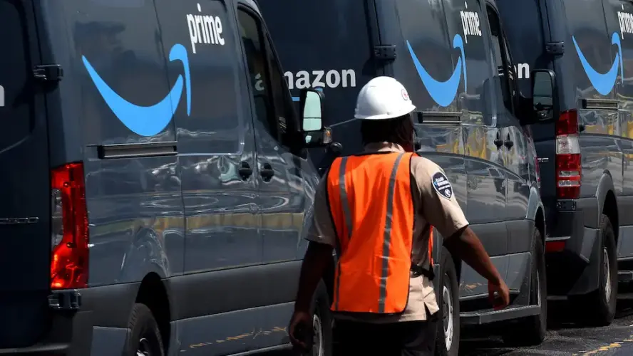AMAZON WAREHOUSE JOBS PAYING £13/HOUR