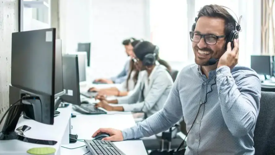 15 Customer Service Jobs That Pay Well