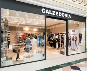 Calzedonia cerca urgentemente dipendenti: stipendio medio di 1650€/mese ed orari flessibili