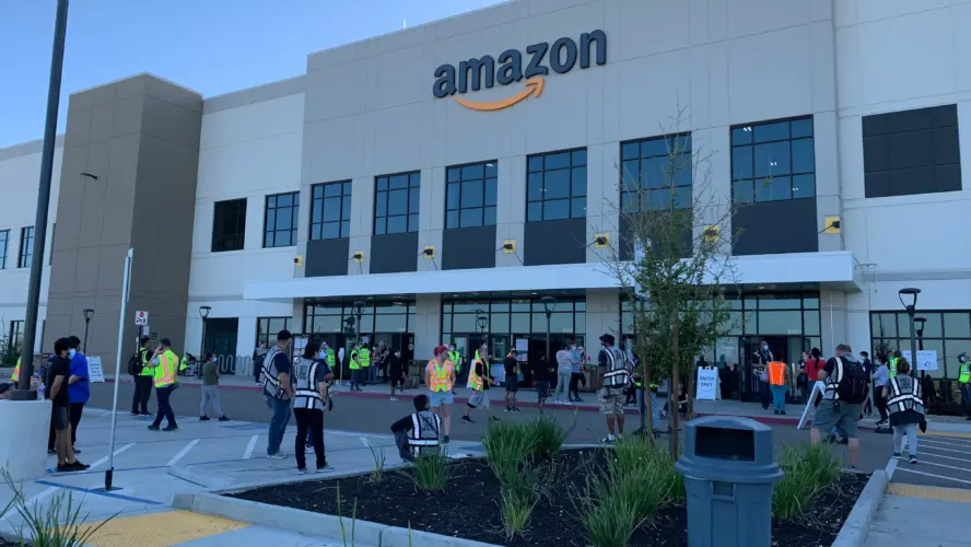 Amazon’s £34,122 Annual Warehouse Job Opportunities Explained