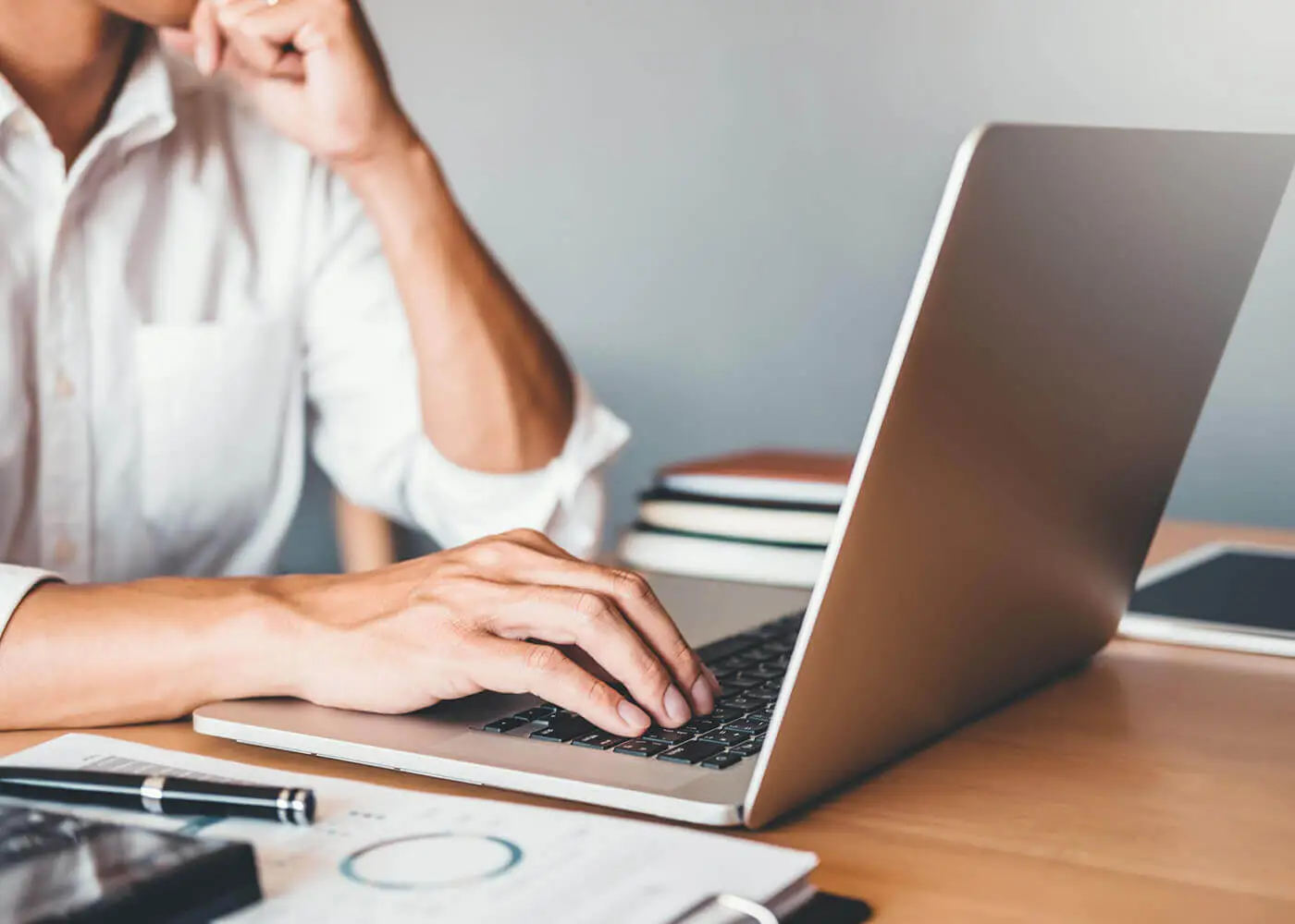 Der deutsche Bausektor bietet Chancen für Berufseinsteiger und Gehälter ab 3.000 EUR – So startest du deine Karriere!